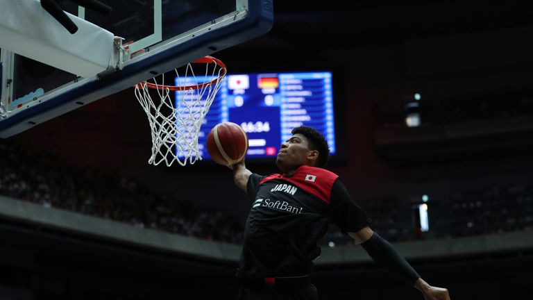 Rui Hachimura throws down a dunk for Japan