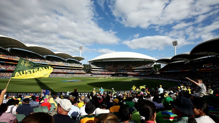 General view during the 2015 ICC Cricket World Cup match between Australian and Pakistan at Adelaide Oval on March 20, 2015 in Adelaide, Australia.