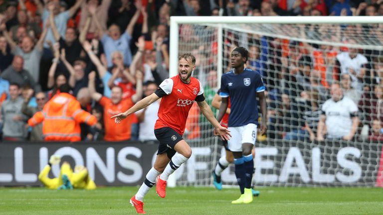 Luton Town's Andrew Shinnie celebrates scoring his side's second goal