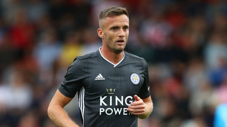 Andy King becomes Rangers' 10th signing of the summer