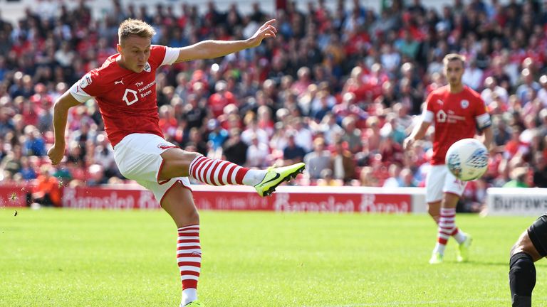 Cauley Woodrow scored a brilliant volley in Barnsley's 2-2 draw with Charlton at Oakwell