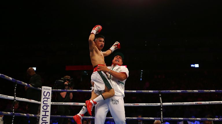 Charlie Edwards v Julio Cesar Martinez, WBC Flyweight World Title, O2 Arena..31st August 2019.Picture By Dave Thompson.  .