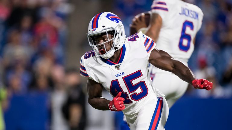 ORCHARD PARK, NY - AUGUST 08:  Christian Wade #45 of the Buffalo Bills runs in the back field during the fourth quarter of a preseason game against the Indianapolis Colts at New Era Field on August 8, 2019 in Orchard Park, New York. Buffalo defeats Indianapolis 24 -16.  (Photo by Brett Carlsen/Getty Images) *** Local Caption *** Christian Wade
