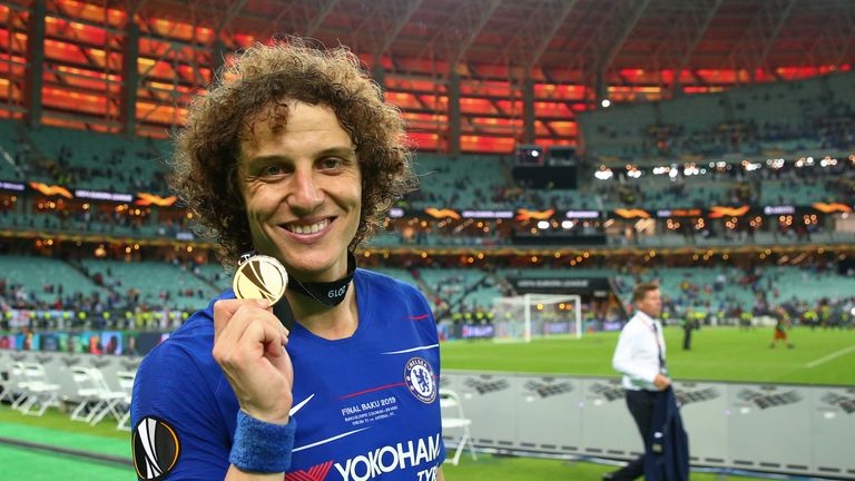 David Luiz shows off his Europa League winning medal