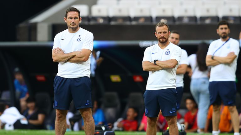 Jody Morris (right) is the assistant coach at Chelsea