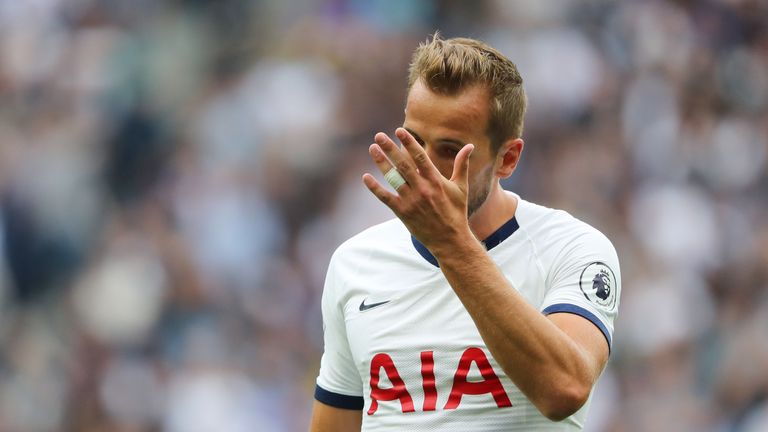 Harry Kane reacts to a missed opportunity