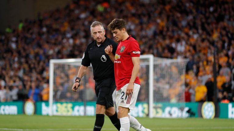 Ryan Giggs dice que el ritmo de Daniel James hace que sus caídas se vean peor de lo que son