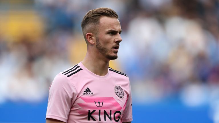 LONDON, ENGLAND - AUGUST 18: James Maddison of Leicester City during the Premier League match between Chelsea FC and Leicester City at Stamford Bridge on August 18, 2019 in London, United Kingdom. (Photo by James Williamson - AMA/Getty Images)