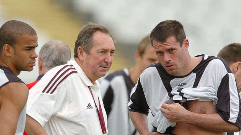 Jamie Carragher and Gerard Houllier