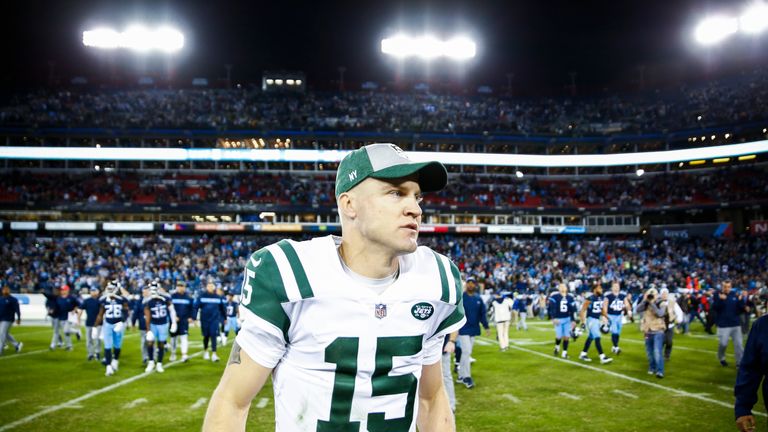 NASHVILLE, TN - DECEMBER 2: Josh McCown #15 of the New York Jets walks off the field after losing to the Tennessee Titans at Nissan Stadium on December 2, 2018 in Nashville, Tennessee. (Photo by Frederick Breedon/Getty Images)