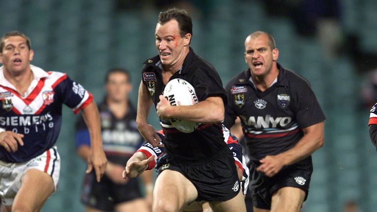 02 Apr 2001: Justin Holbrook of the Panthers scores a try during the round 7 NRL match between the Sydney Roosters and the Penrith Panthers played at the Sydney Football Stadium, Sydney, Australia. DIGITAL IMAGE. Mandatory Credit: Scott Barbour/ALLSPORT