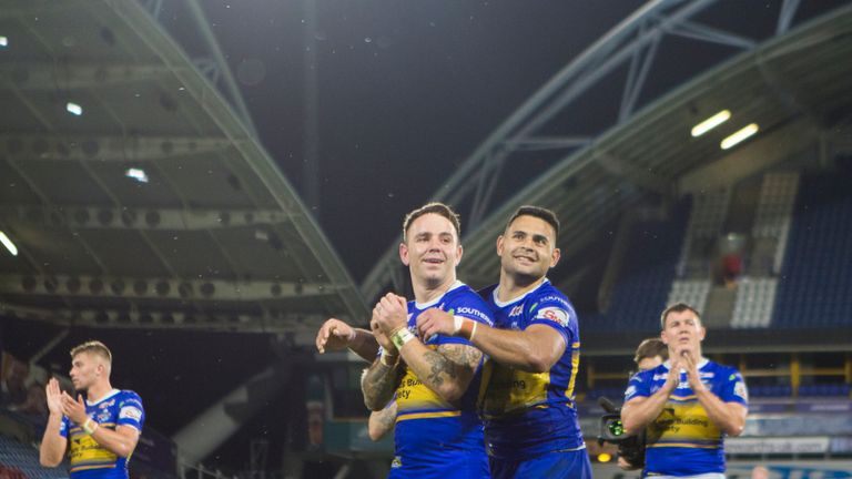 Picture by Isabel Pearce/SWpix.com - 02/08/2019 - Rugby League - Betfred Super League - Huddersfield Giants v Leeds Rhinos - John Smith's Stadium, Huddersfield, England - Leeds celebrate the win.