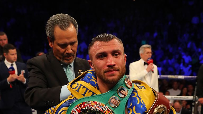 Lomachenko necesita un título mundial más para convertirse en campeón indiscutible 