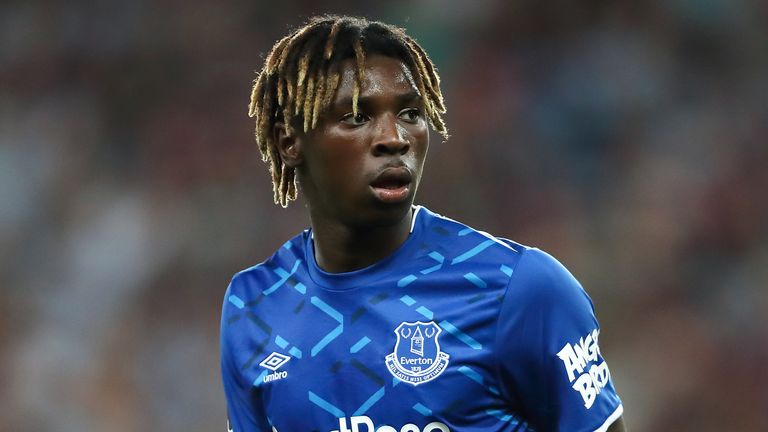 Moise Kean playing for Everton