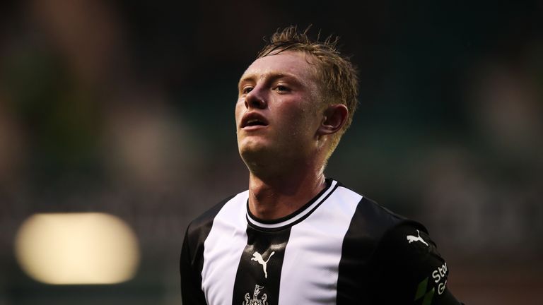 Newcastle United midfielder Sean Longstaff has urged everyone to get behind new manager Steve Bruce