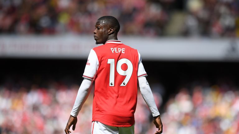 Nicolas Pepe in action for Arsenal vs Burnley