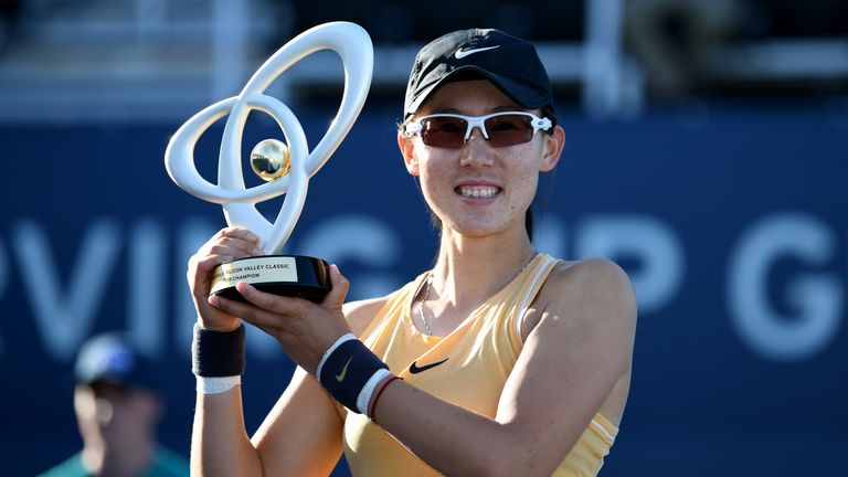 Zheng Saisai celebrates her first WTA crown in San Jose