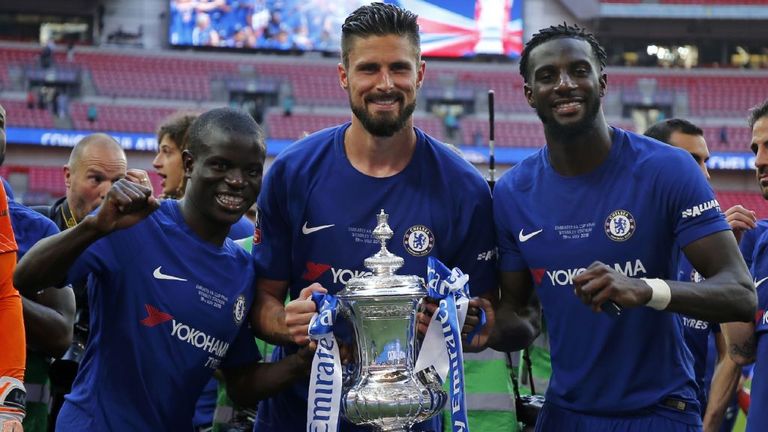 Bakayoko (R) helped Chelsea to an FA Cup triumph in 2018
