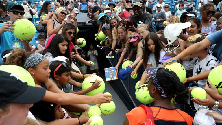 Venus Williams being greeted by the fans after her victory 