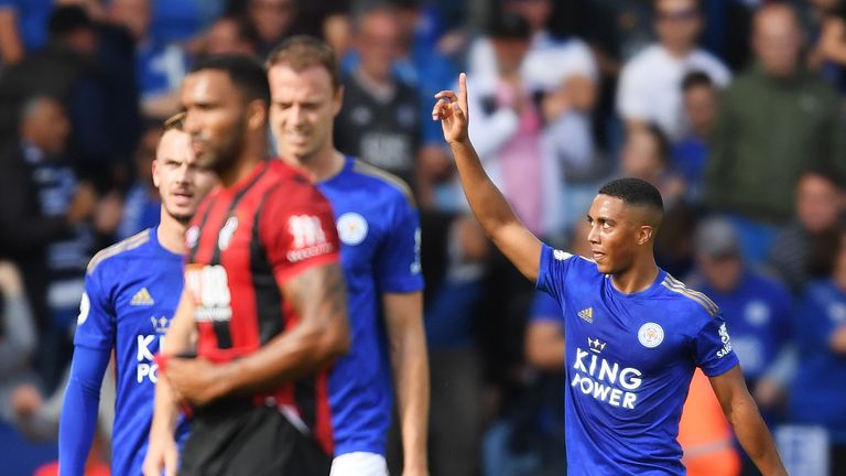 Youri Tielemans celebrates after restoring Leicester&#39; s lead