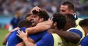 France hold off Pumas in thriller