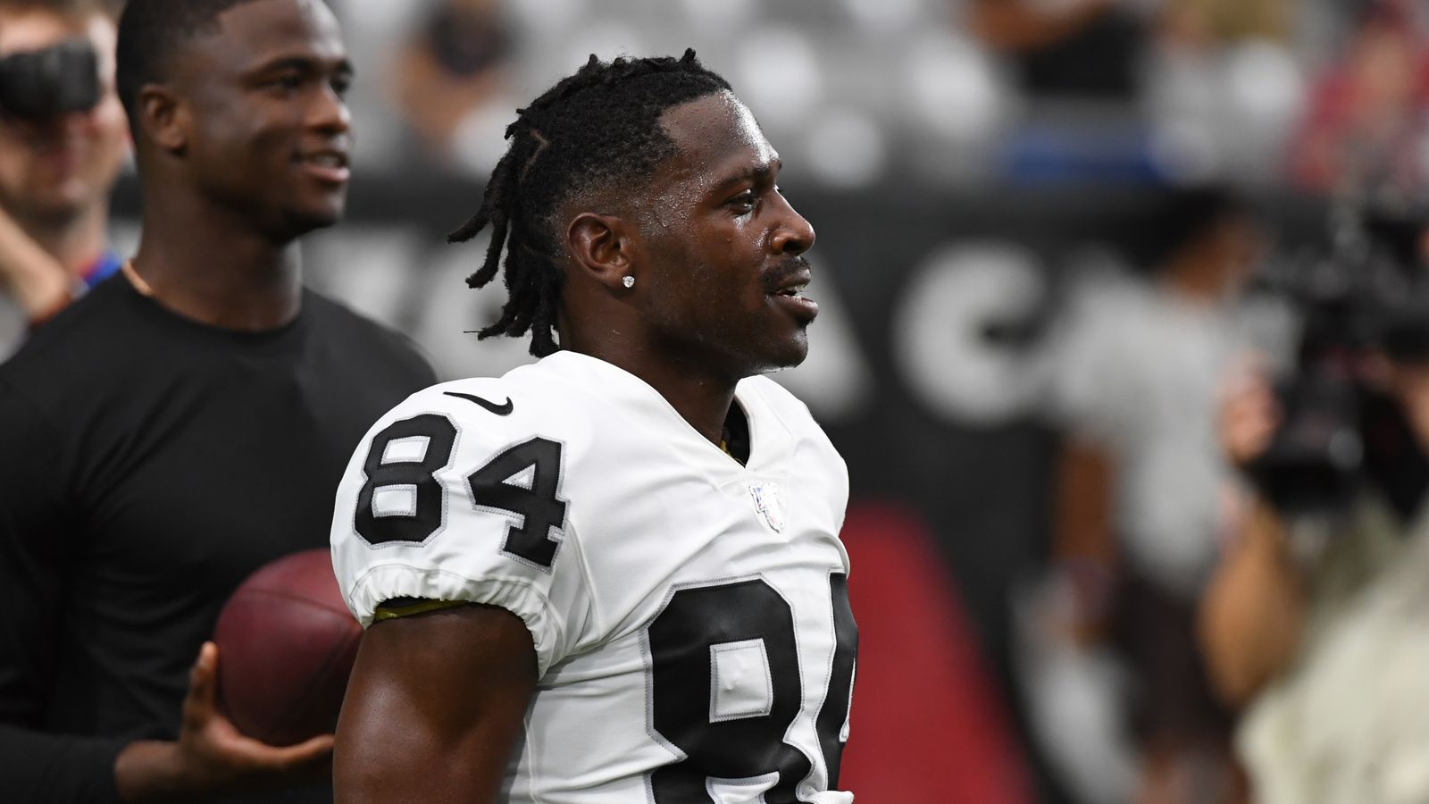 NFL FANTASY: Antonio Brown causing headaches for Raiders and fantasy owners