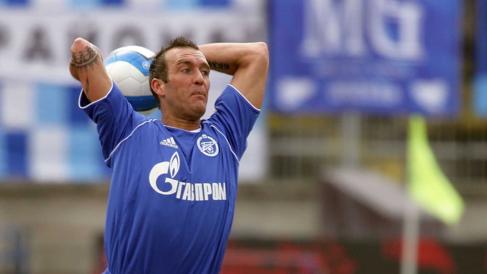 Fernando Ricksen: Ex-Rangers captain dies at age of 43 after battle ...