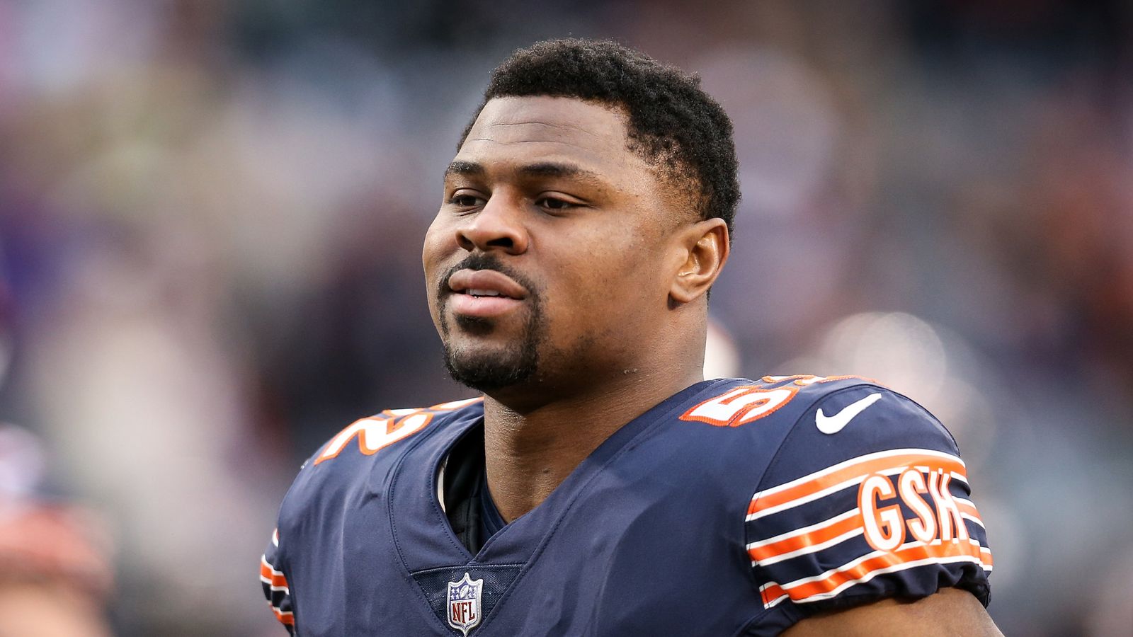 Chicago Bears outside linebacker Khalil Mack (52) celebrates after sacking  Las Vegas Raiders qu …