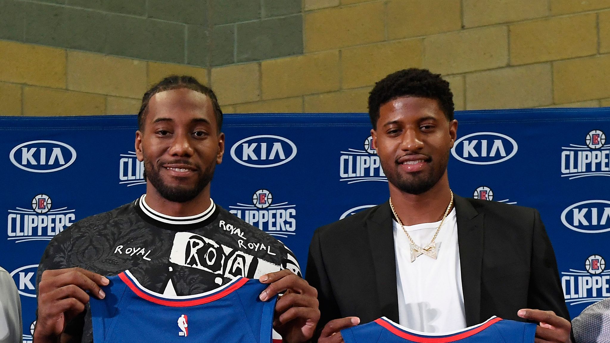 Kawhi Leonard, Paul George, and LA Clippers Support Team at Summer League -  Sports Illustrated LA Clippers News, Analysis and More