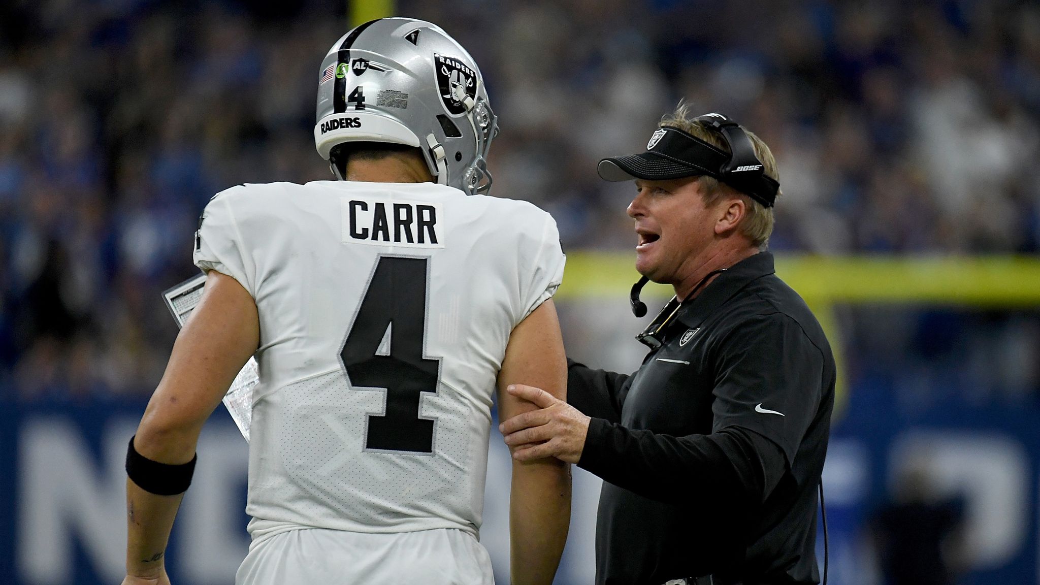 Raiders' Derek Carr injured in 38-14 loss to Dolphins (w/video)