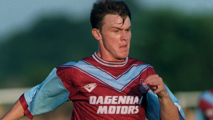 Joey Beauchamp in action for West Ham in 1994