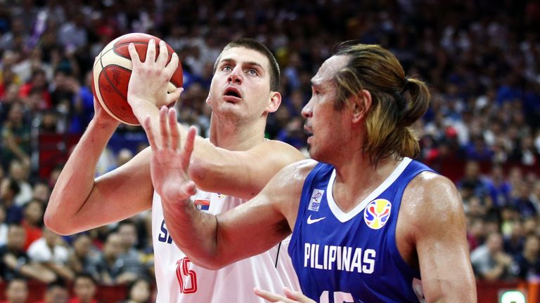 NIkola Jokic overpowers the Philippines defense
