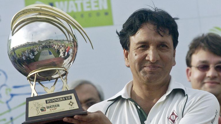 Former Pakistan leg-spinner Abdul Qadir has passed away at the age of 63