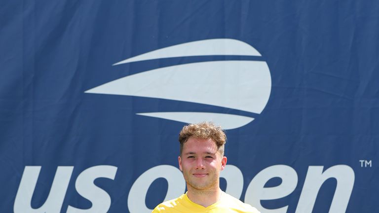 Alfie Hewett of Great Britain celebrates after defeating Stephane Houdet of France in the Wheelchair Men's Singles Final on day fourteen of the 2019 US Open at the USTA Billie Jean King National Tennis Center on September 08, 2019 in the Queens borough of New York City