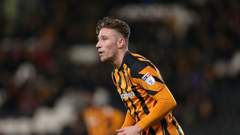  Hull's Angus MacDonald in action against Sheffield United