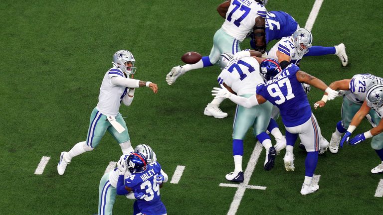 Dak Prescott of the Dallas Cowboys passes the ball in the first quarter against the New York Giants