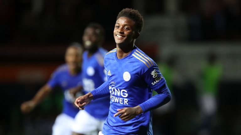 Demarai Gray celebrates scoring Leicester's first goal against Luton in Carabao Cup third round