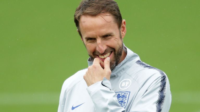 Gareth Southgate tiene contrato con Inglaterra por otros tres años