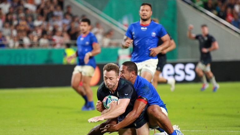 Greig Laidlaw breaks through to score Scotland's second try