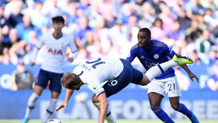 Harry Kane's improvised finish gave Tottenham the lead