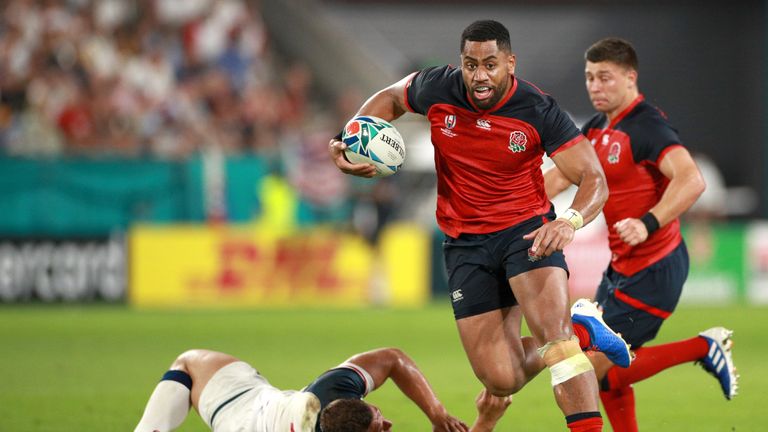 Joe Cokanasiga  breaks for England
