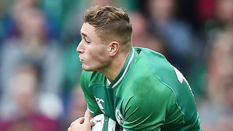 Jordan Larmour takes a high ball for Ireland
