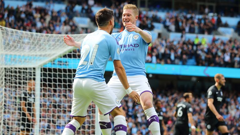 Kevin De Bruyne celebrates after making it 1-0 against Brighton