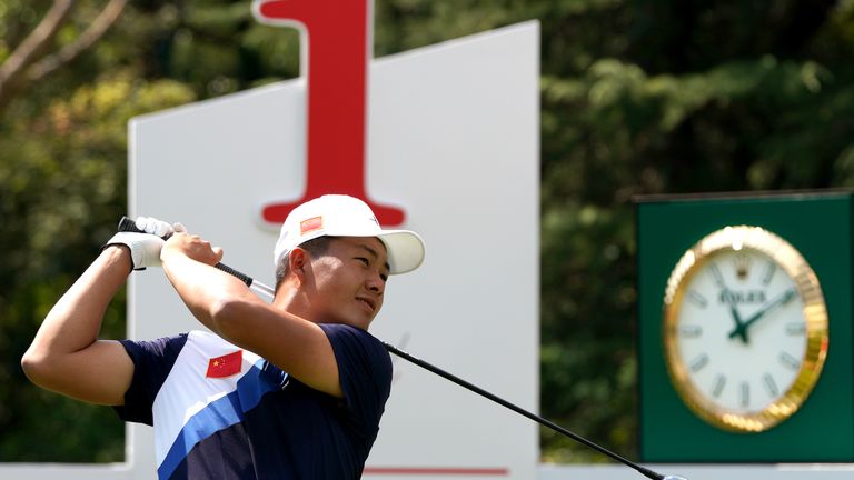 Liu heads into the weekend on six under