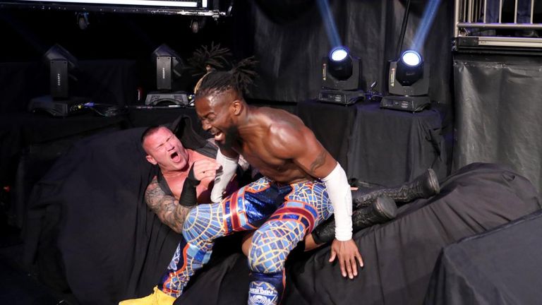 Kofi Kingston y Randy Orton arriesgaron sus cuerpos en el Madison Square Garden, 10 años después de un famoso enfrentamiento entre la pareja en el mismo lugar.