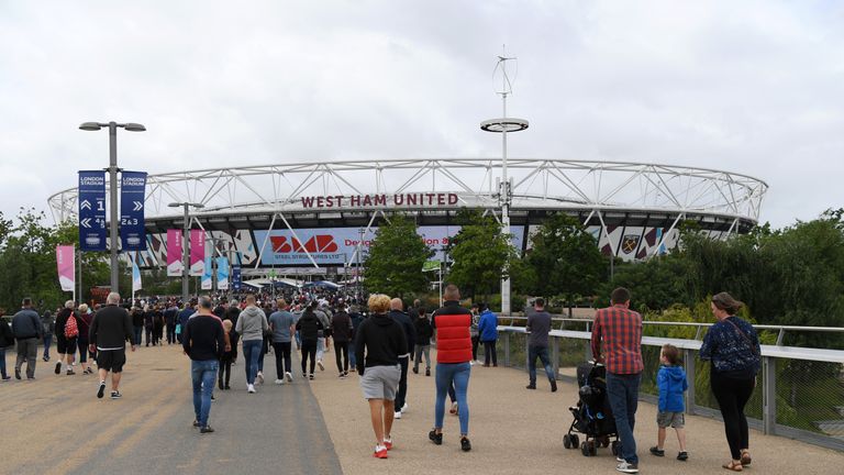 LONDON, ENGLAND - AUGUST 10: General view as fans arrive outside the stadium prior to the Premier League match between West Ham United and Manchester City at London Stadium on August 10, 2019 in London, United Kingdom. (Photo by Shaun Botterill/Getty Images)