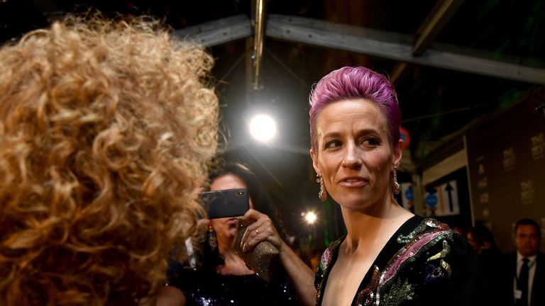 Megan Rapinoe asiste a los mejores premios de fútbol de la FIFA 2019