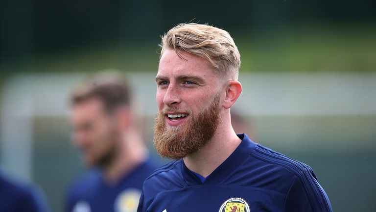 Oli McBurnie pictured in training for Scotland ahead of the Euro 2020 qualifier against Russia