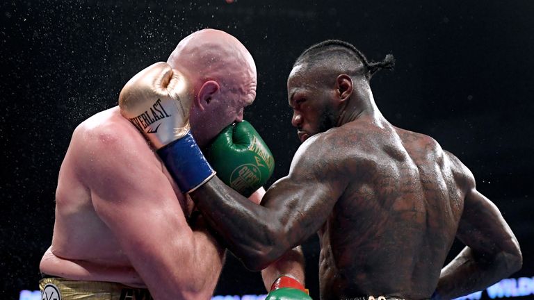 Fury se levantó dos veces para dibujar con Wilder el año pasado