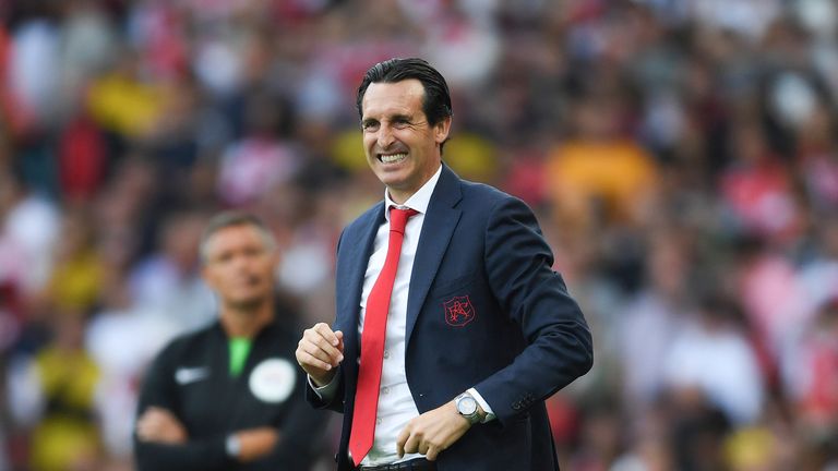 Unai Emery during the north London derby at the Emirates Stadium